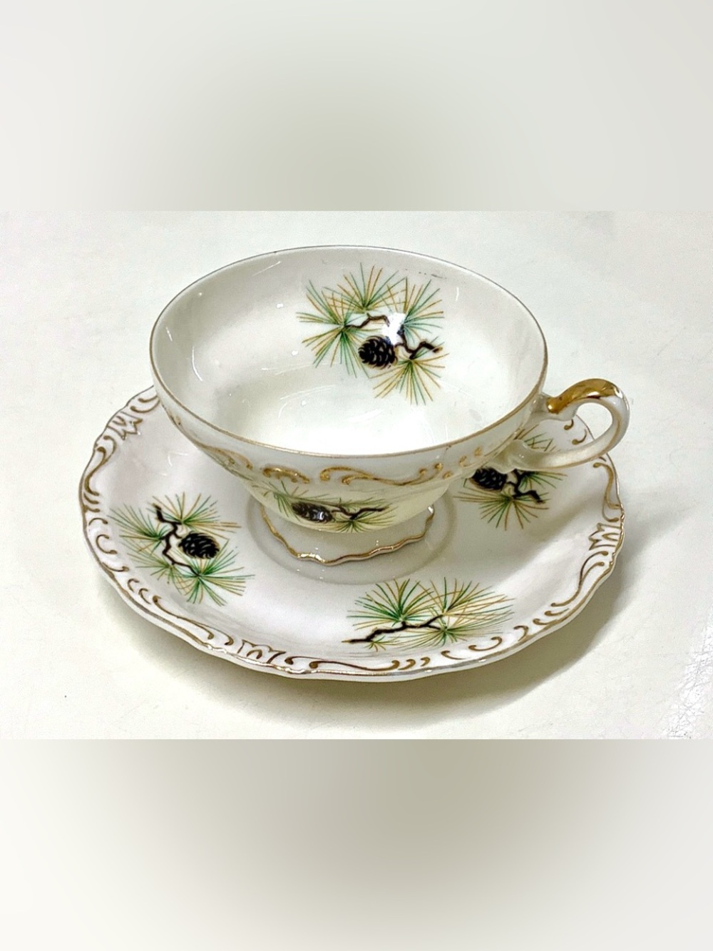 Antique Gold Trim Pinecone NORCREST IVORY Footed Cup & Saucer